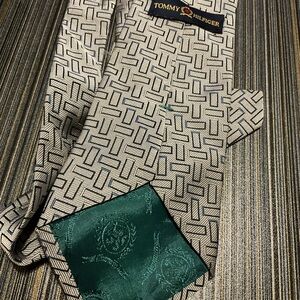 Tommy Hilfiger Silver and Blue Geometric Men's Tie